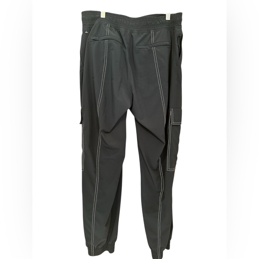 Athleta Chelsea Utility‎ Performance Athletic Joggers. Women’s 6. Navy. - Picture 4 of 6